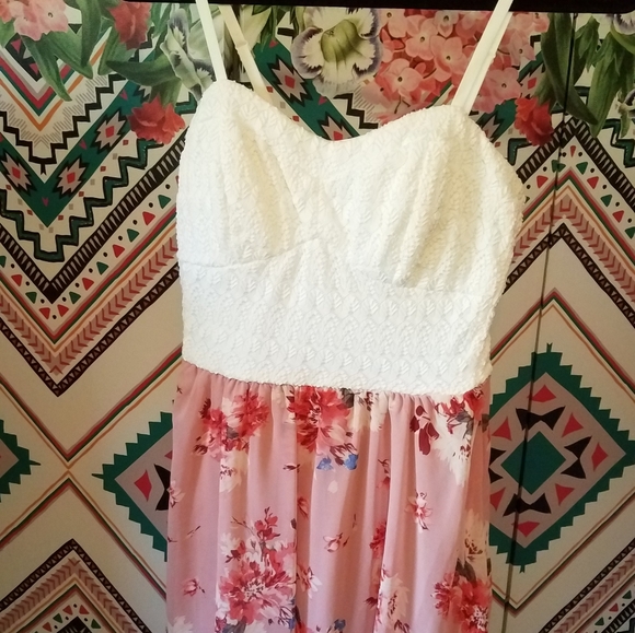 Hi-Lo Dress - Picture 6 of 9